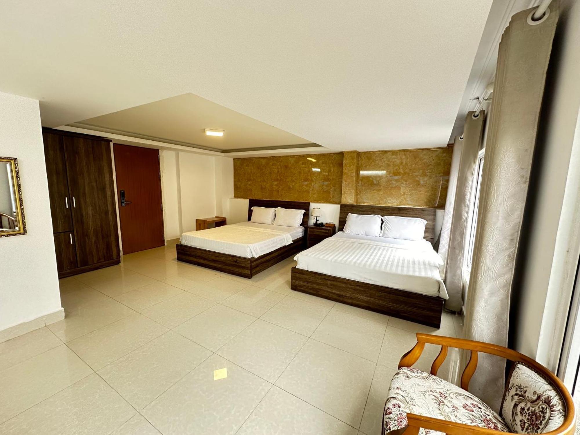 Thanh Thanh 5 Dalat Hotel - Ks Gan Cho Dem Gia Re Esterno foto